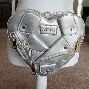 NWOT  Vegan friendly silver crossbody heart-shaped motorcycle jacket handbag